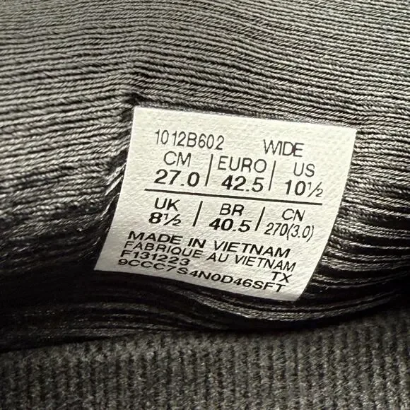 Asics Women Gel-Nimbus 26 Running Sneaker US 10.5 Wide Black Athletic NIB - Picture 13 of 13